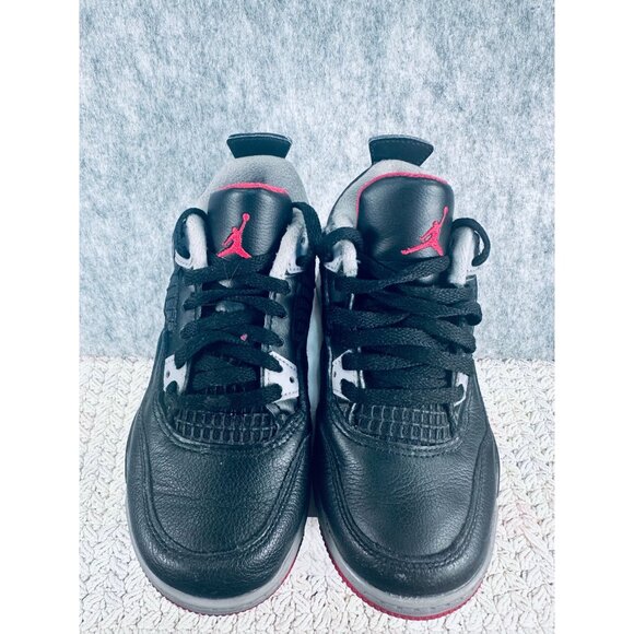 Air Jordan 4 Retro  Boys Sneakers Size 12C  Black Red Leather Upper EUC - Picture 3 of 9